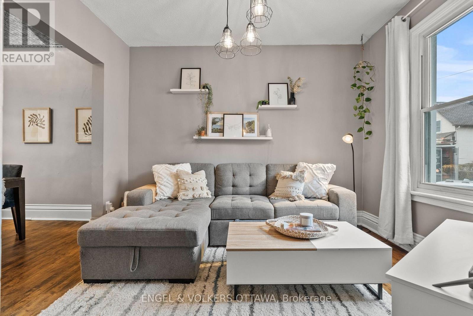 421 Arlington Avenue, Ottawa, Ontario K1R 6Z7 - Photo 8 - X12600072