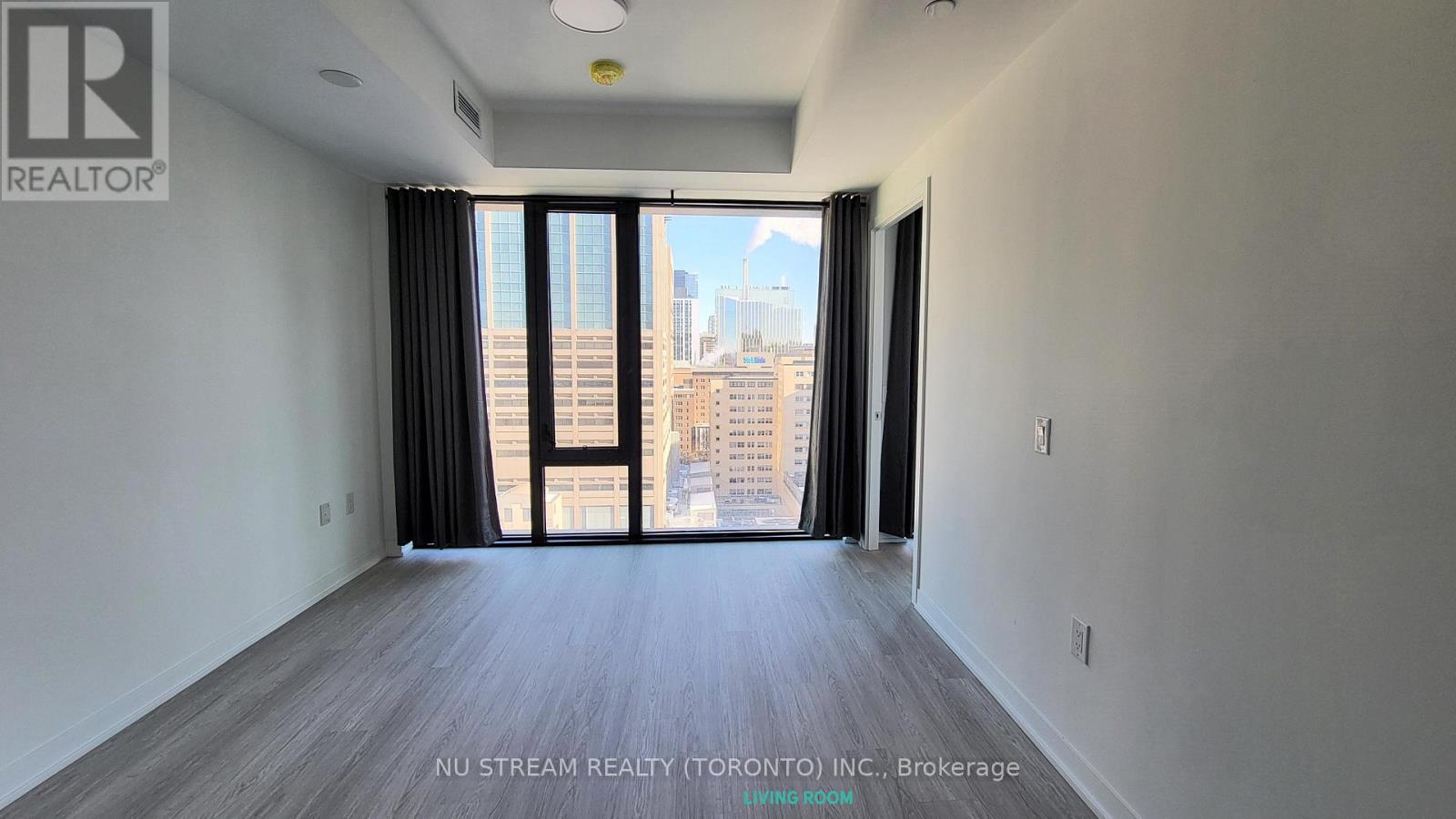 1510 - 195 Mccaul Street, Toronto, Ontario  M5T 0E5 - Photo 6 - C12600104