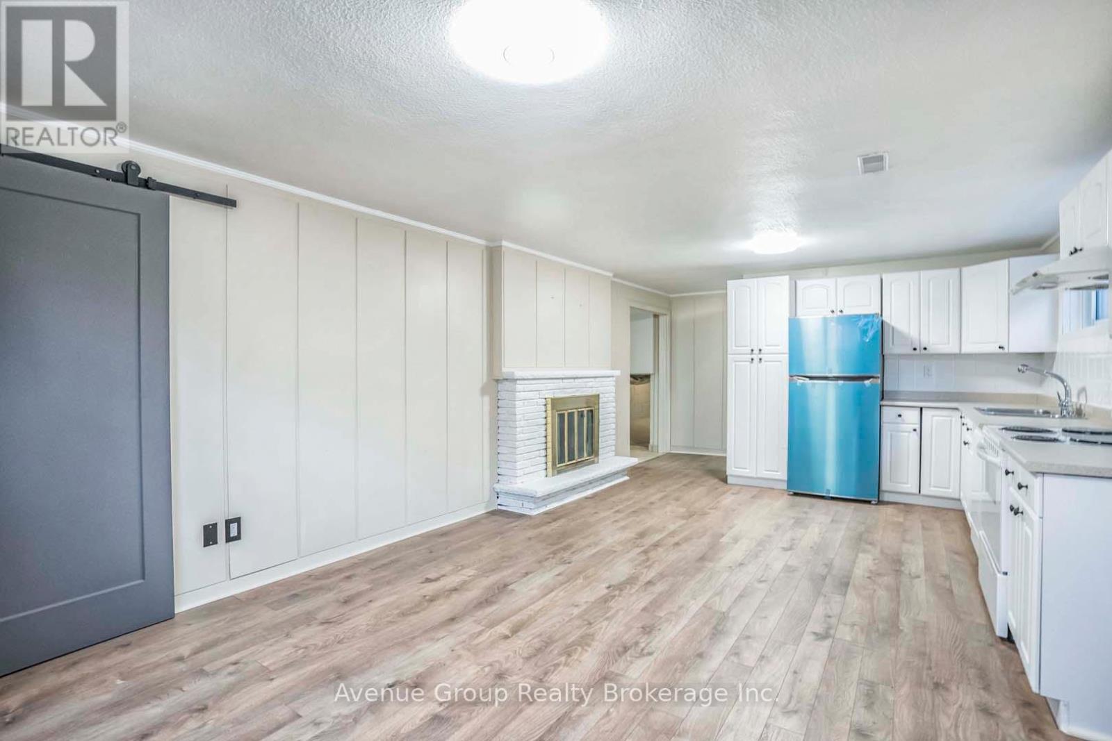 Lower - 38 Hopperton Drive, Toronto, Ontario  M2L 2S6 - Photo 6 - C12600118