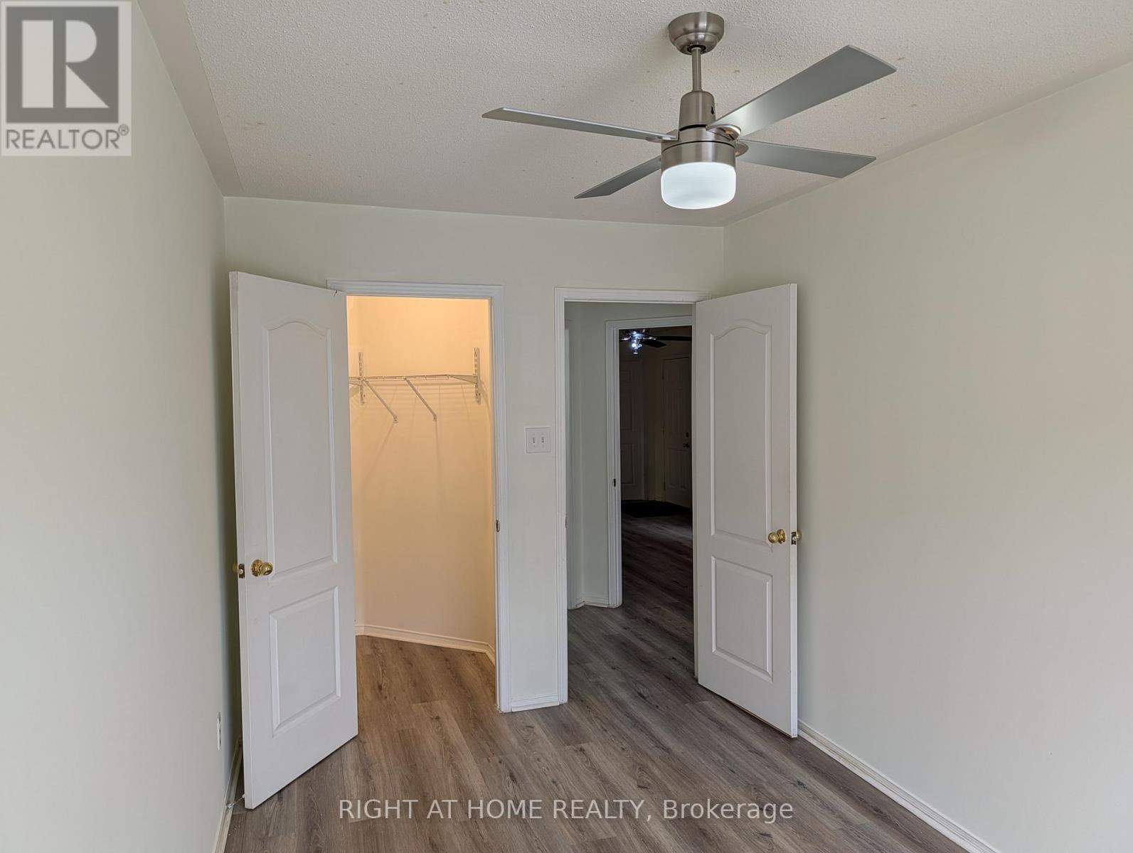 Main Floor - 5864 Delle Donne Drive, Mississauga, Ontario  L5M 7A3 - Photo 8 - W12525620