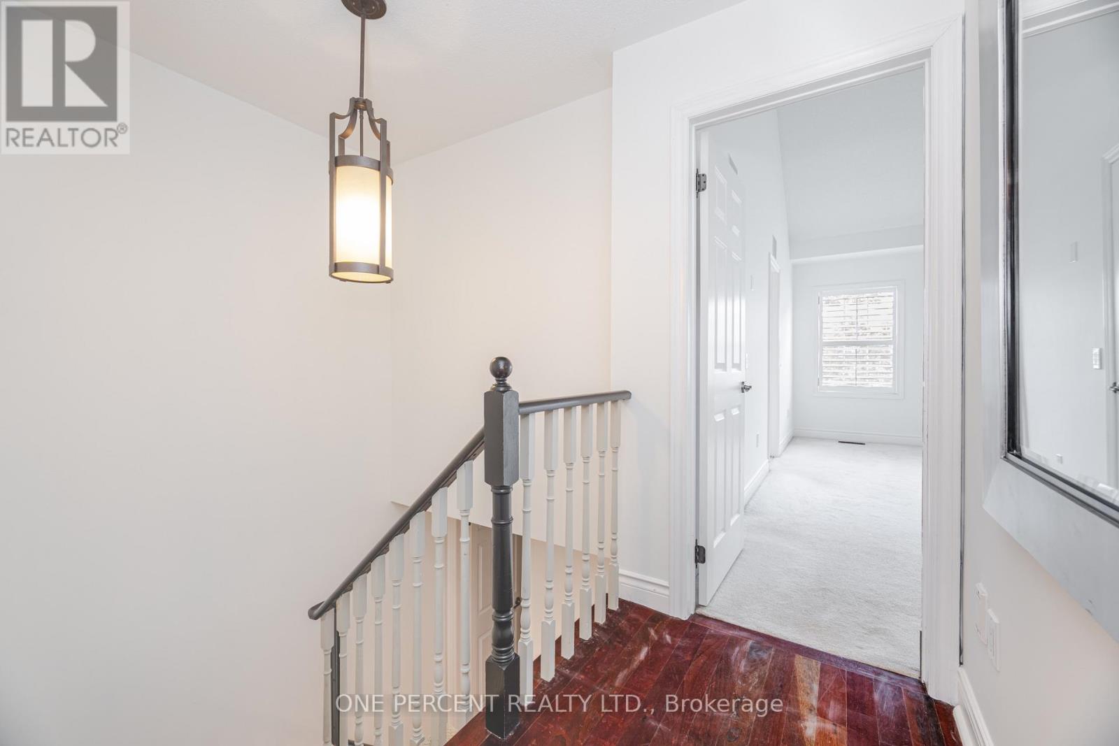 25 - 8038 Yonge Street, Vaughan, Ontario L4J 1W3 - Photo 26 - N12600098