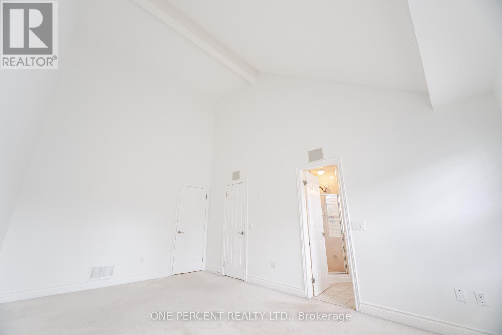 25 - 8038 Yonge Street, Vaughan, Ontario L4J 1W3 - Photo 30 - N12600098