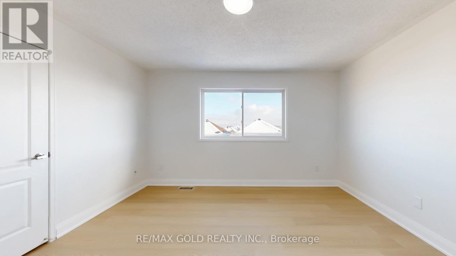 26 Applegrove Court, Brampton, Ontario L6R 2Y8 - Photo 23 - W12600070