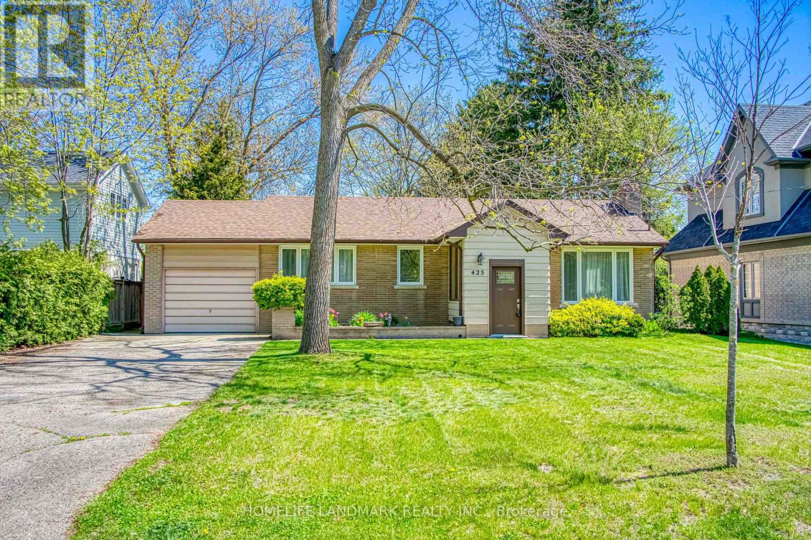 425 MAPLE GROVE DRIVE, Oakville, Ontario