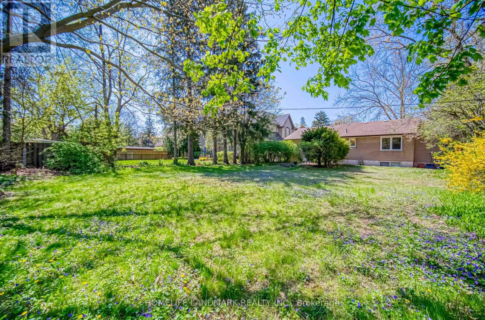 425 Maple Grove Drive, Oakville, Ontario  L6J 4V8 - Photo 29 - W12600084