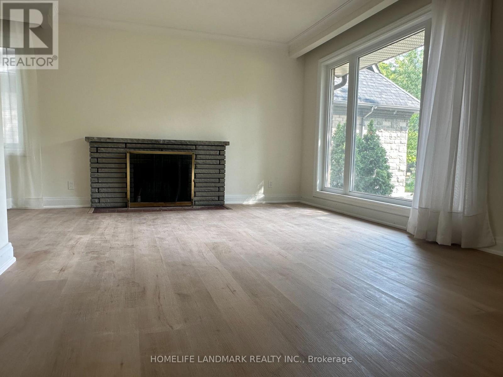 425 Maple Grove Drive, Oakville, Ontario  L6J 4V8 - Photo 9 - W12600084