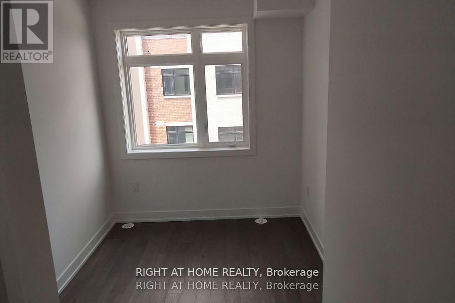 151 - 1075 Douglas Mccurdy Comm Court, Mississauga, Ontario  L5G 0C6 - Photo 5 - W12600122