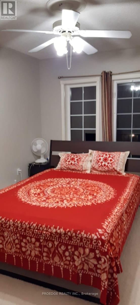 75 Monaco Court, Brampton, Ontario  L7A 1X5 - Photo 9 - W12600124