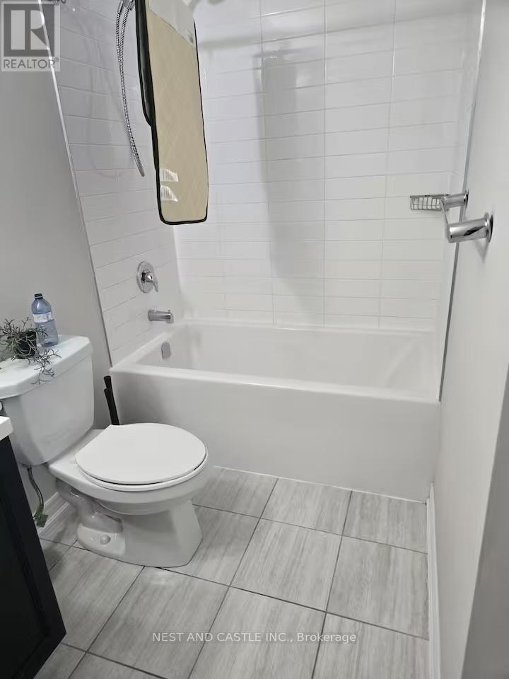 53 Pelican Lane, Hamilton, Ontario  L8K 0A4 - Photo 16 - X12600088