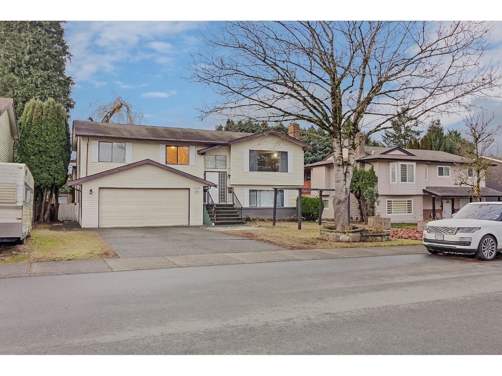 3657 Perth Street, Abbotsford, British Columbia  V2S 7A7 - Photo 2 - R3071750