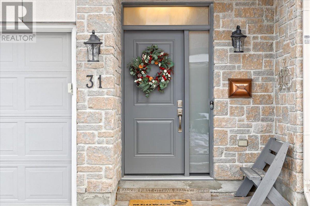 31 Glenhaven Pvt, Ottawa, Ontario  K1V 2B2 - Photo 3 - X12600166