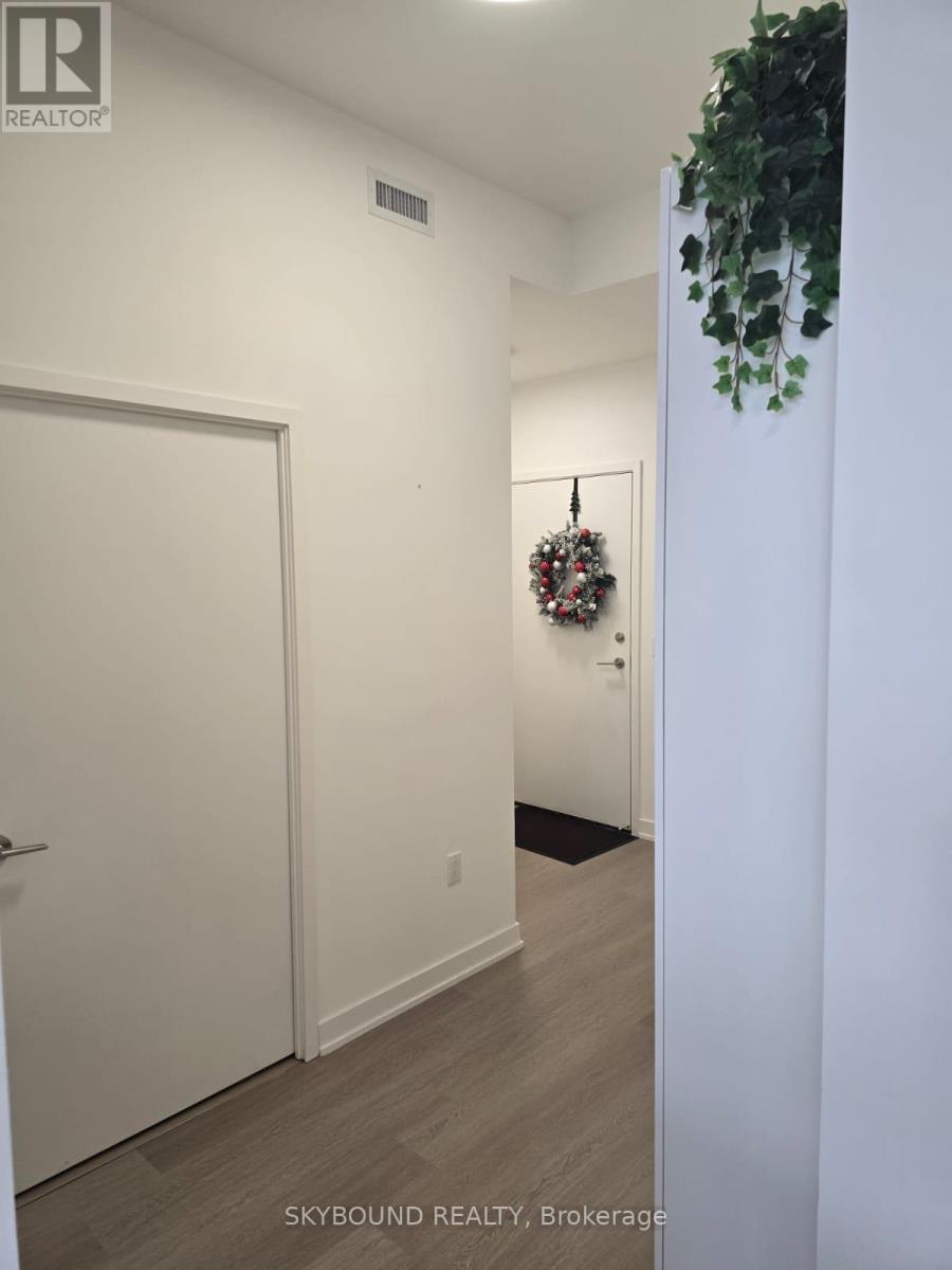 1103 - 859 The Queensway, Toronto, Ontario  M8Z 1N8 - Photo 8 - W12595608