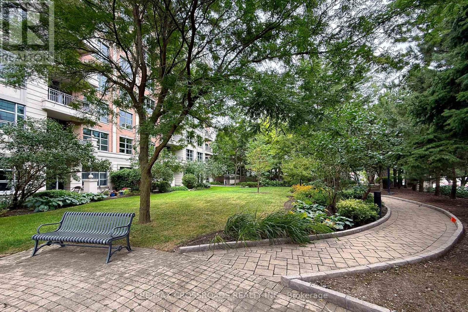 210 - 10 Old York Mills Road, Toronto, Ontario  M2P 2G9 - Photo 22 - C12600168