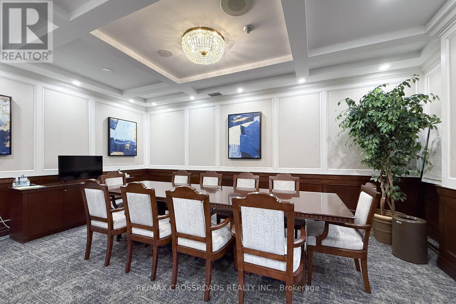 210 - 10 Old York Mills Road, Toronto, Ontario  M2P 2G9 - Photo 24 - C12600168