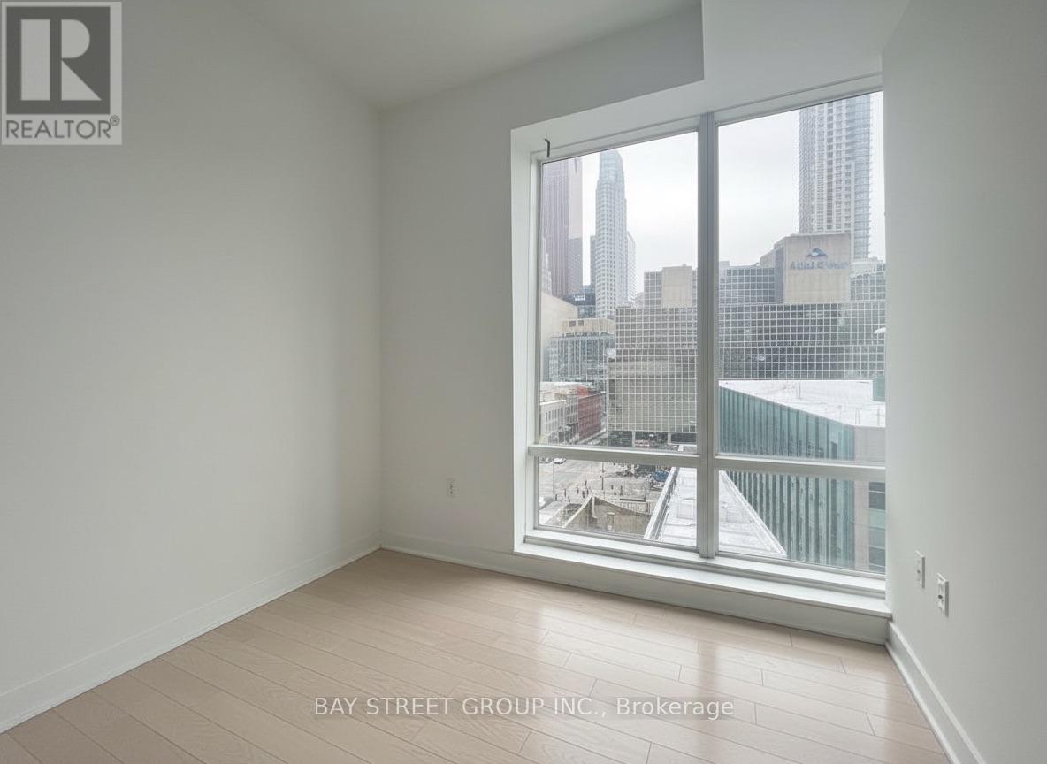 807 - 8 The Esplanade Street, Toronto, Ontario M5E 0A6 - Photo 7 - C12600174