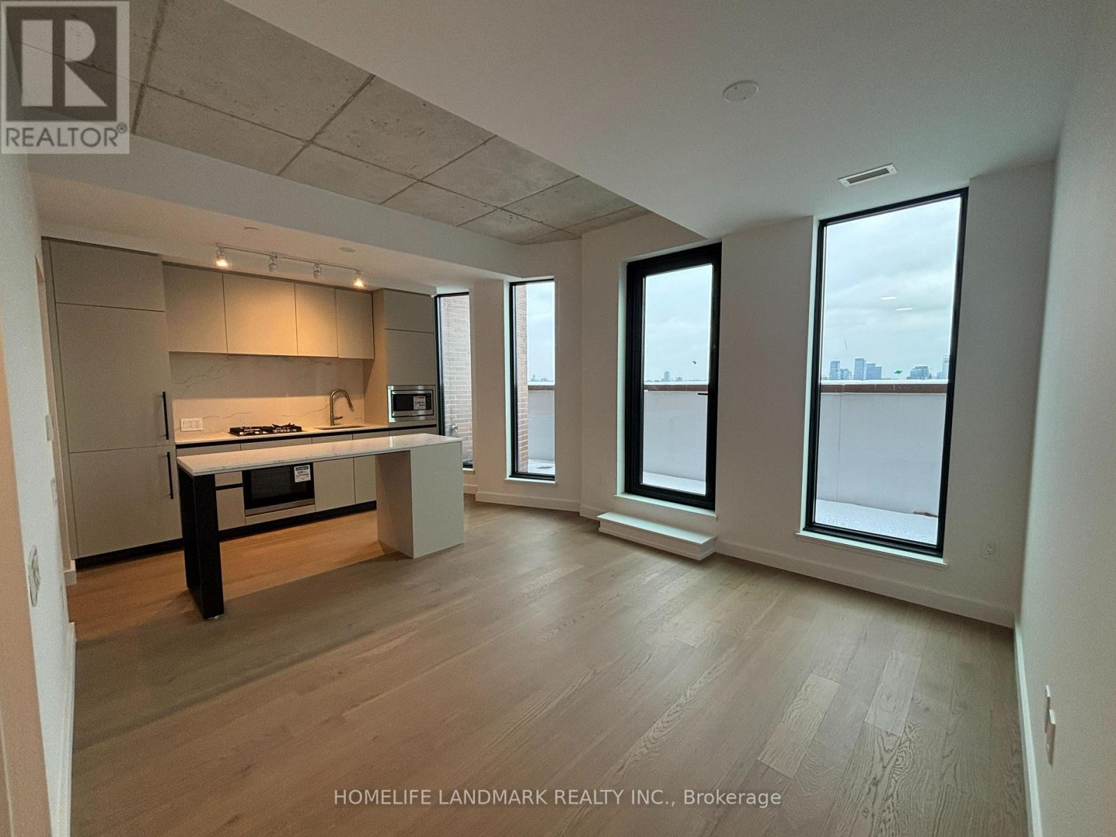 714 - 1720 Bayview Avenue, Toronto, Ontario  M4G 3C4 - Photo 3 - C12600184