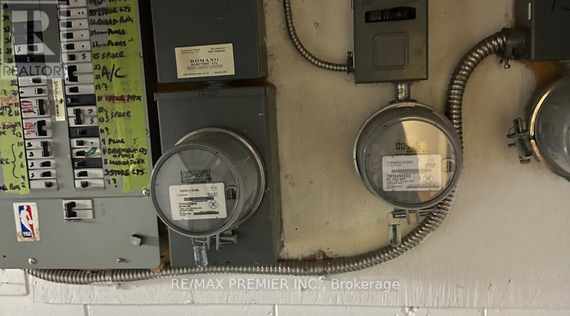 7 - 2965 Islington Avenue, Toronto, Ontario M9L 2K8 - Photo 14 - W12600140