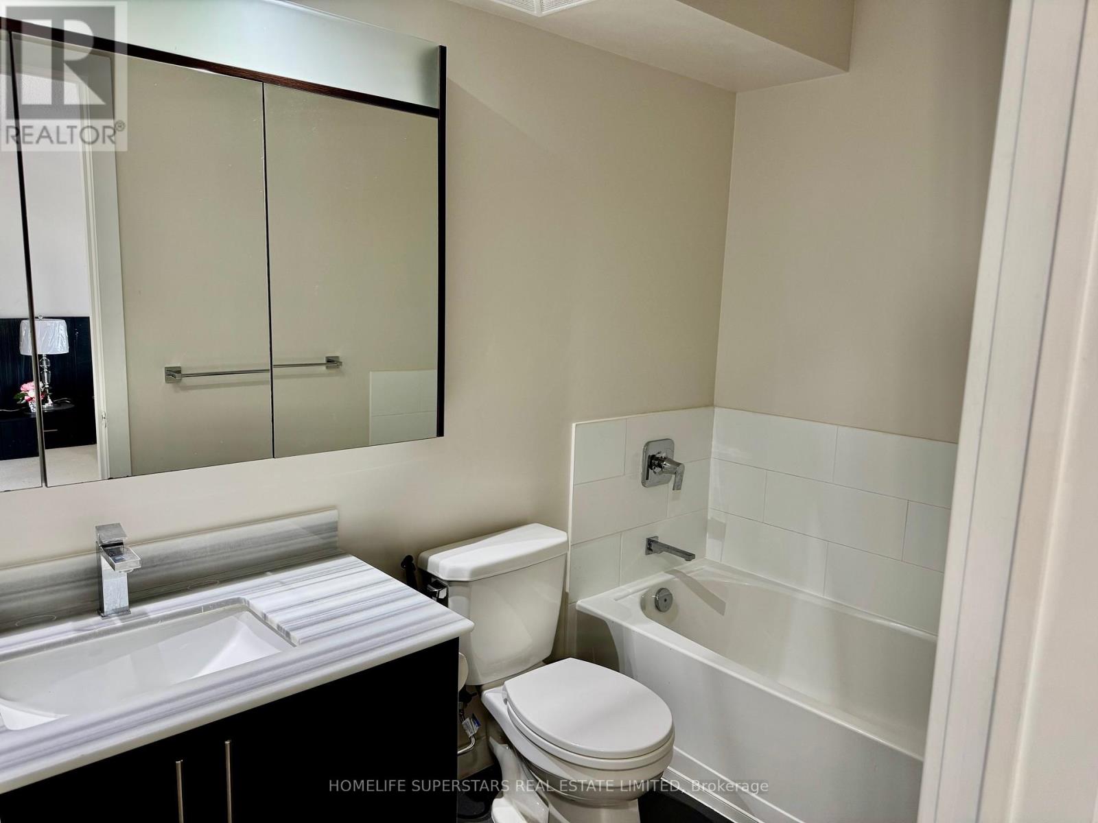 Th 3 - 4070 Parkside Village Drive W, Mississauga, Ontario L5B 0K2 - Photo 15 - W12600154