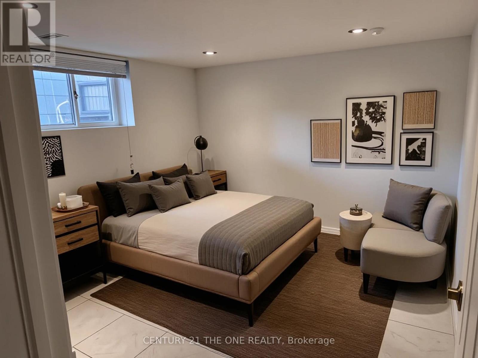 26 Avon Avenue, Toronto, Ontario M6N 3W7 - Photo 13 - W12600170