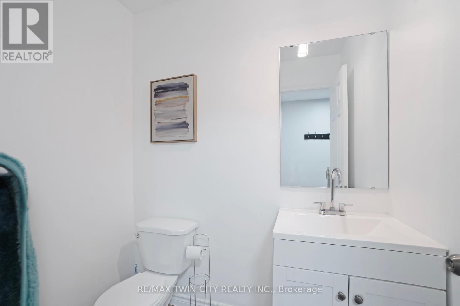 60 - 770 Fanshawe Park Road E, London North, Ontario N5X 1L5 - Photo 15 - X12600136