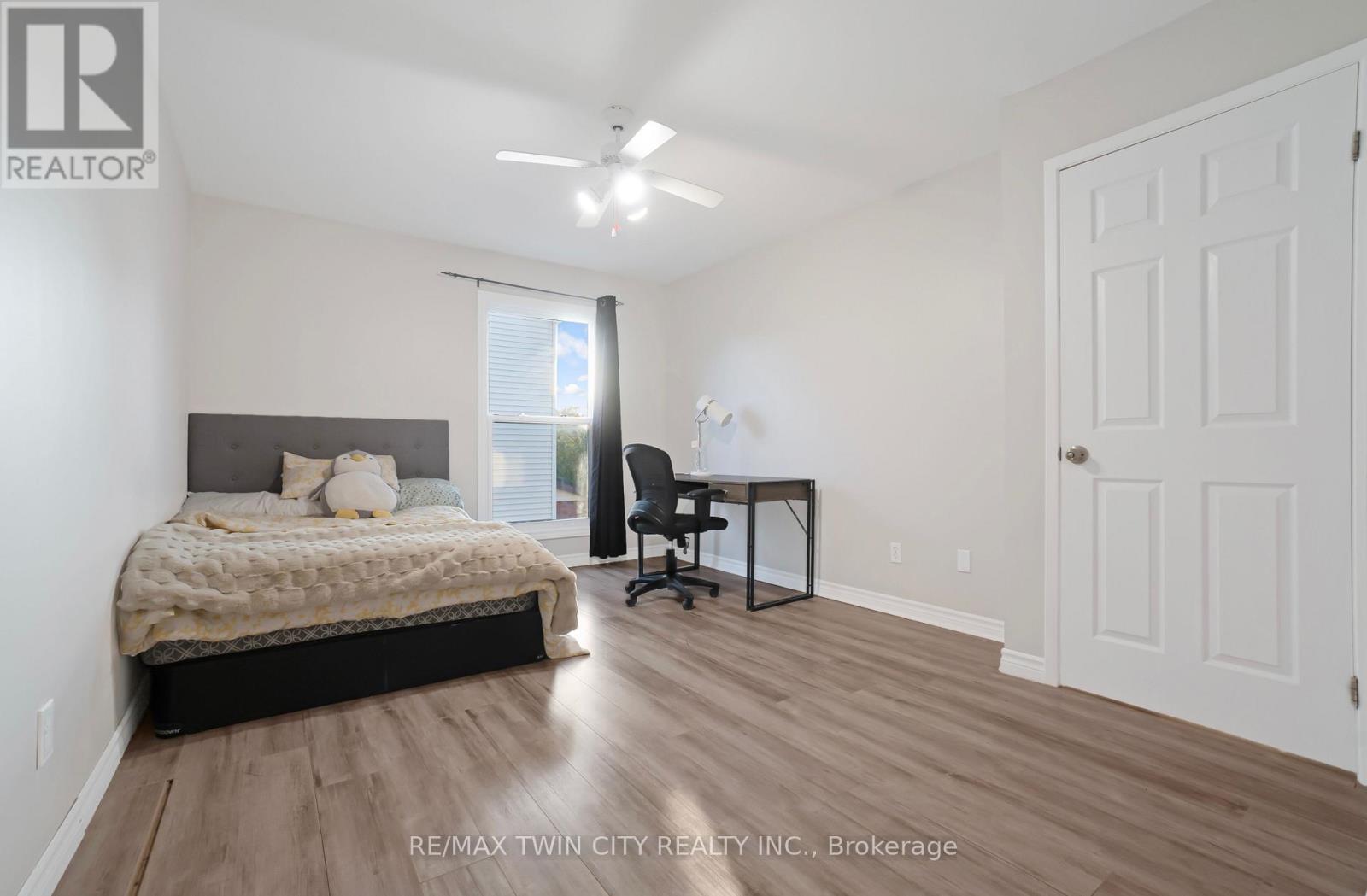 60 - 770 Fanshawe Park Road E, London North, Ontario N5X 1L5 - Photo 23 - X12600136