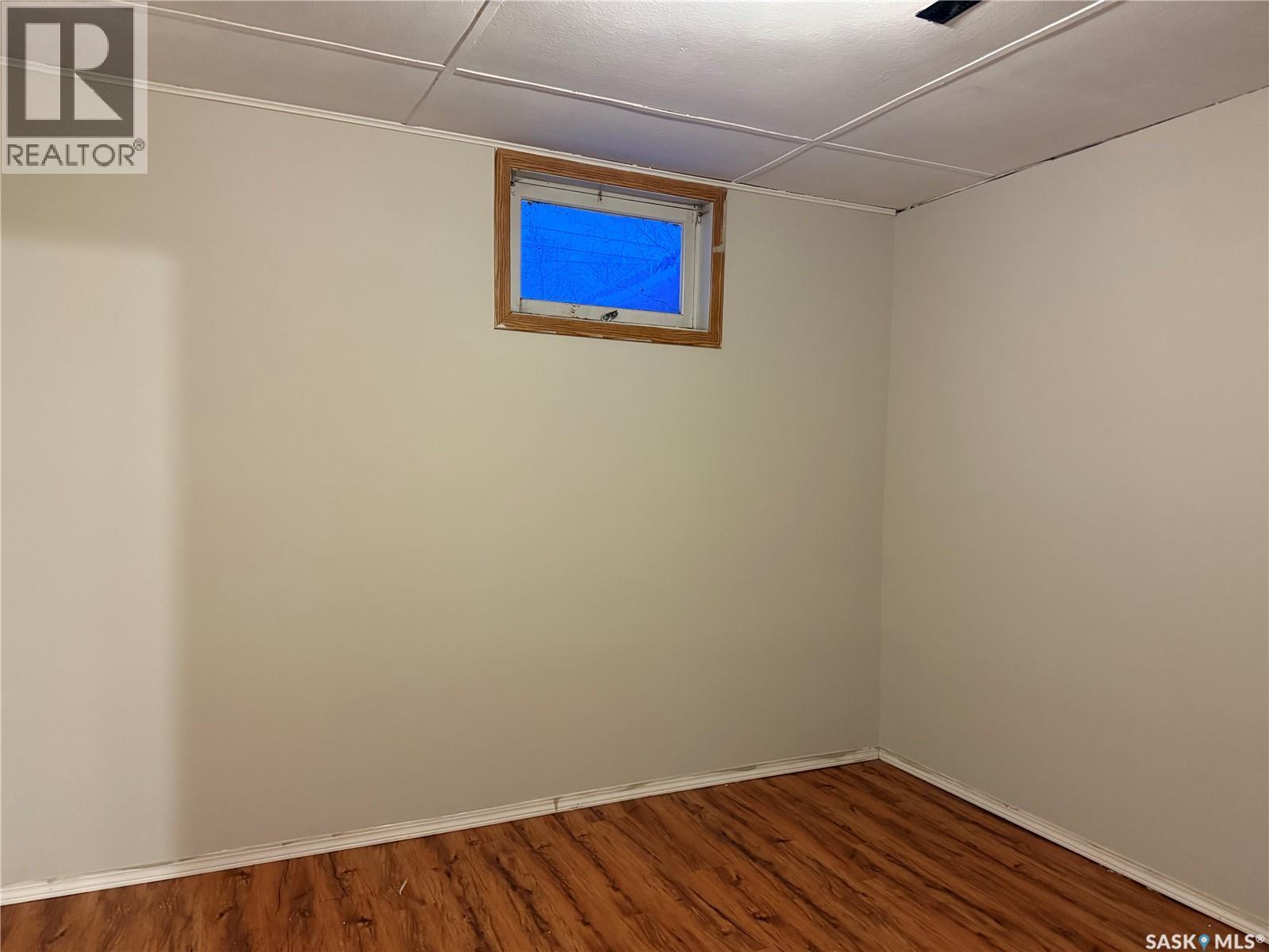 806 Centre Street, Meadow Lake, Saskatchewan  S9X 1G3 - Photo 15 - SK022412