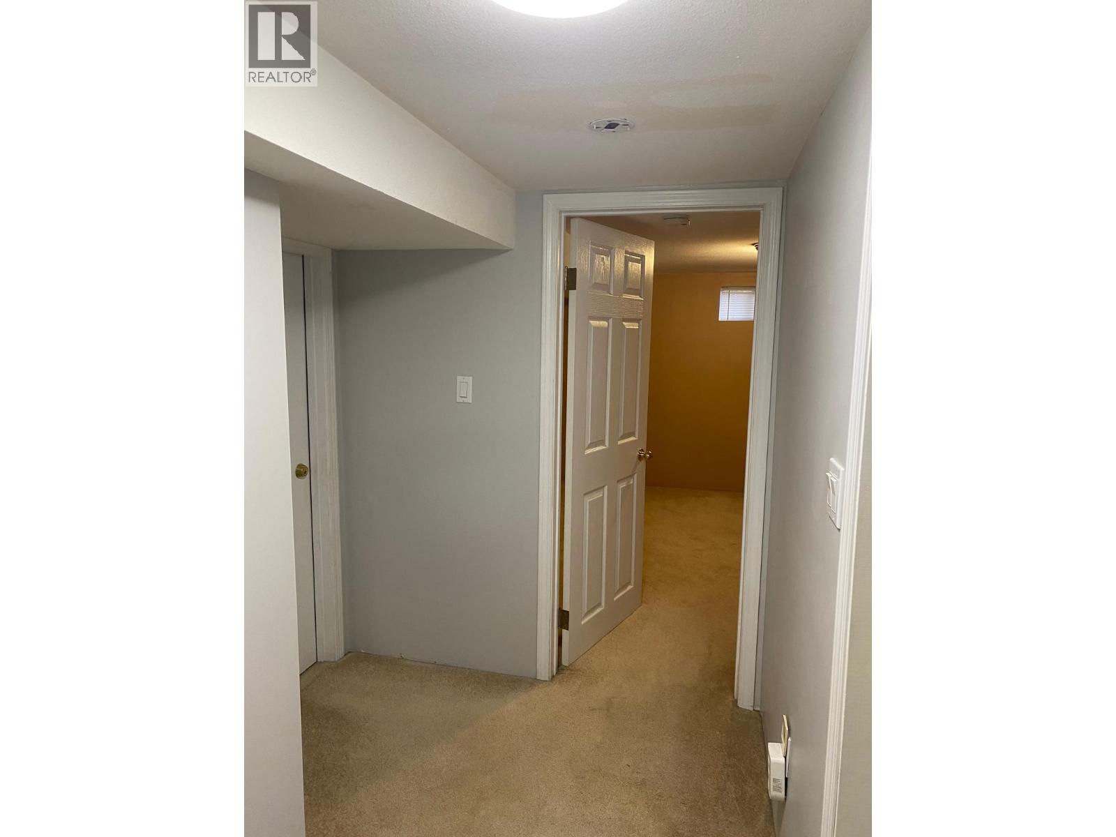 1326 Windermere Street, Vancouver, British Columbia  V5K 4K3 - Photo 5 - R3071777