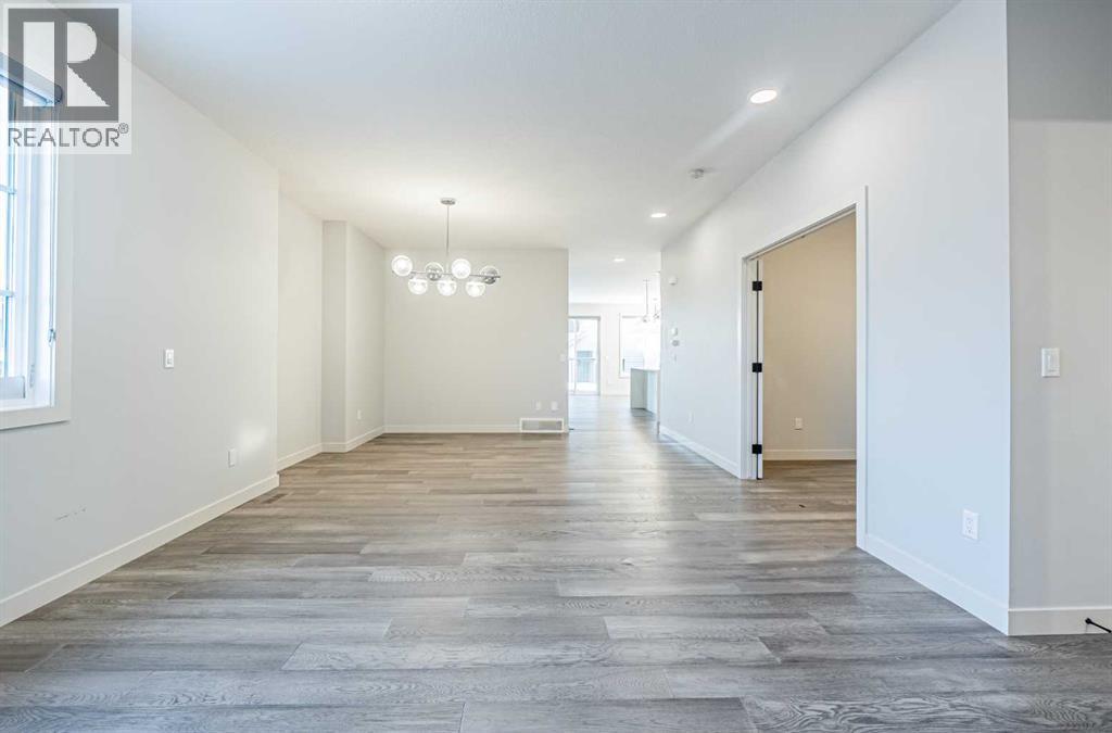 300 Savanna Way Ne, Calgary, Alberta  T3J 2H6 - Photo 8 - A2273525