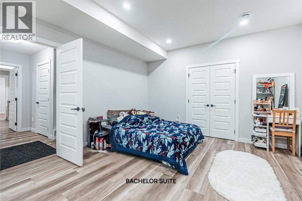 300 Savanna Way Ne, Calgary, Alberta  T3J 2H6 - Photo 47 - A2273525