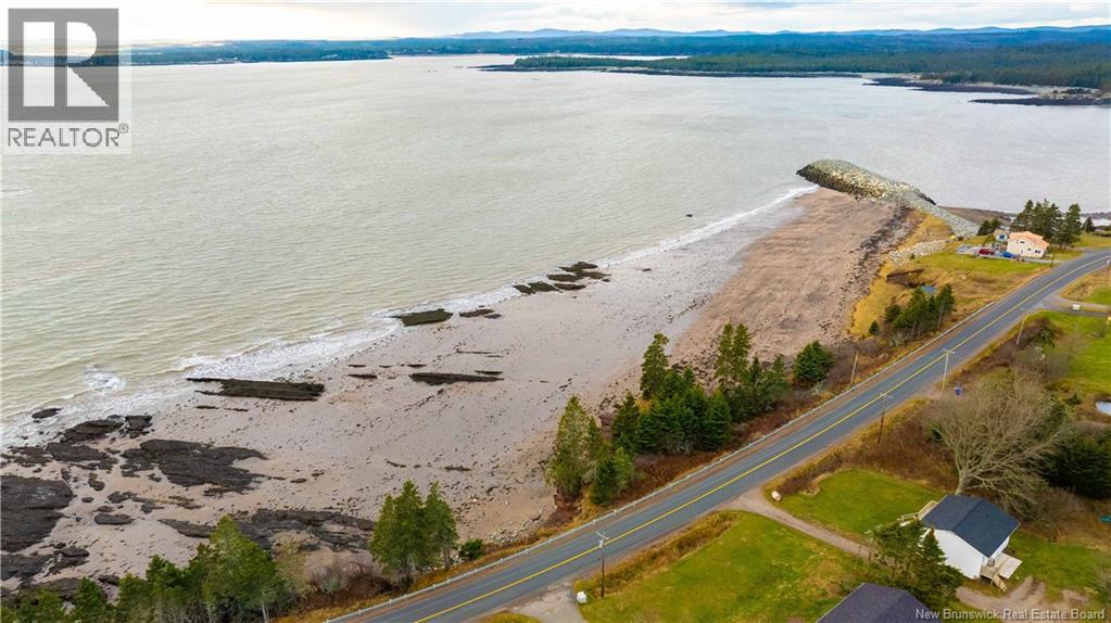 219 Maces Bay Road, Maces Bay, New Brunswick E5J 1S5 - Photo 13 - NB130704