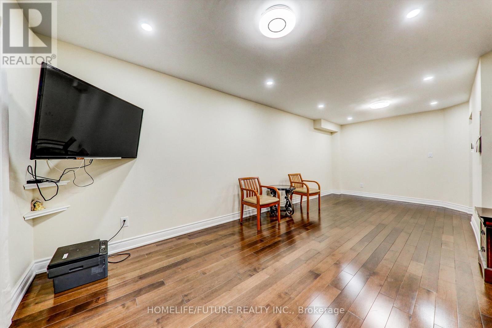 Main & 2nd - 47 Empringham Drive, Toronto, Ontario M1B 3Z1 - Photo 7 - E12599764