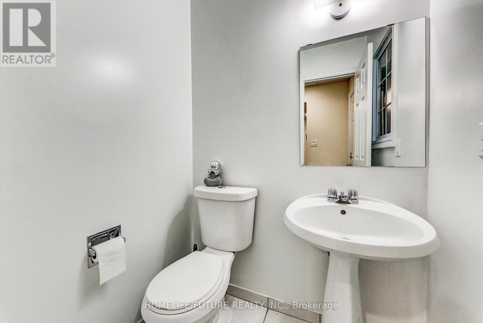 Main & 2nd - 47 Empringham Drive, Toronto, Ontario M1B 3Z1 - Photo 13 - E12599764