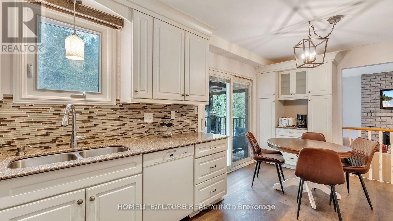 Main & 2nd Flr - 979 Copperfield Drive, Oshawa, Ontario L1K 2E9 - Photo 12 - E12599780