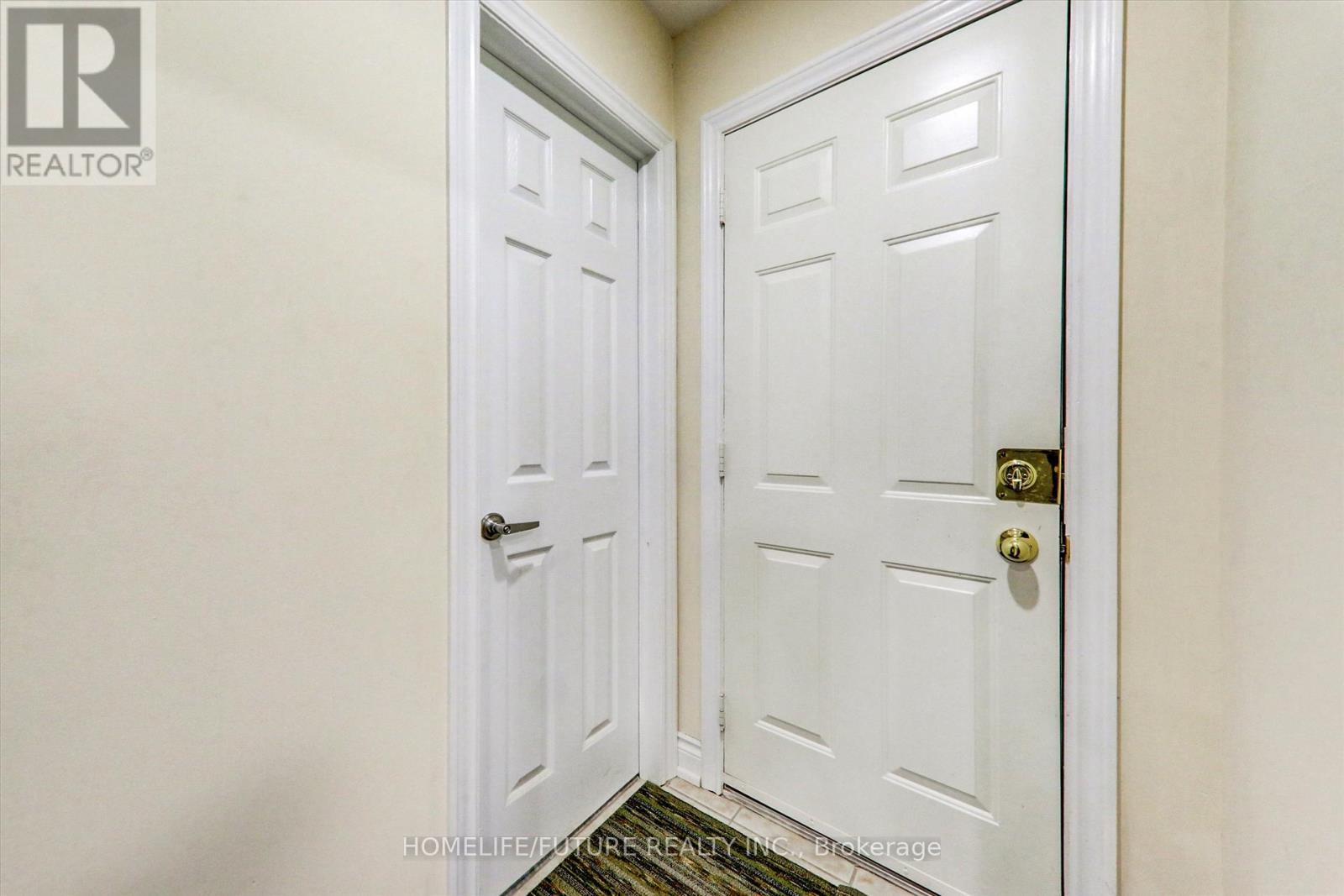 Main & 2nd - 47 Empringham Drive, Toronto, Ontario M1B 3Z1 - Photo 6 - E12599764