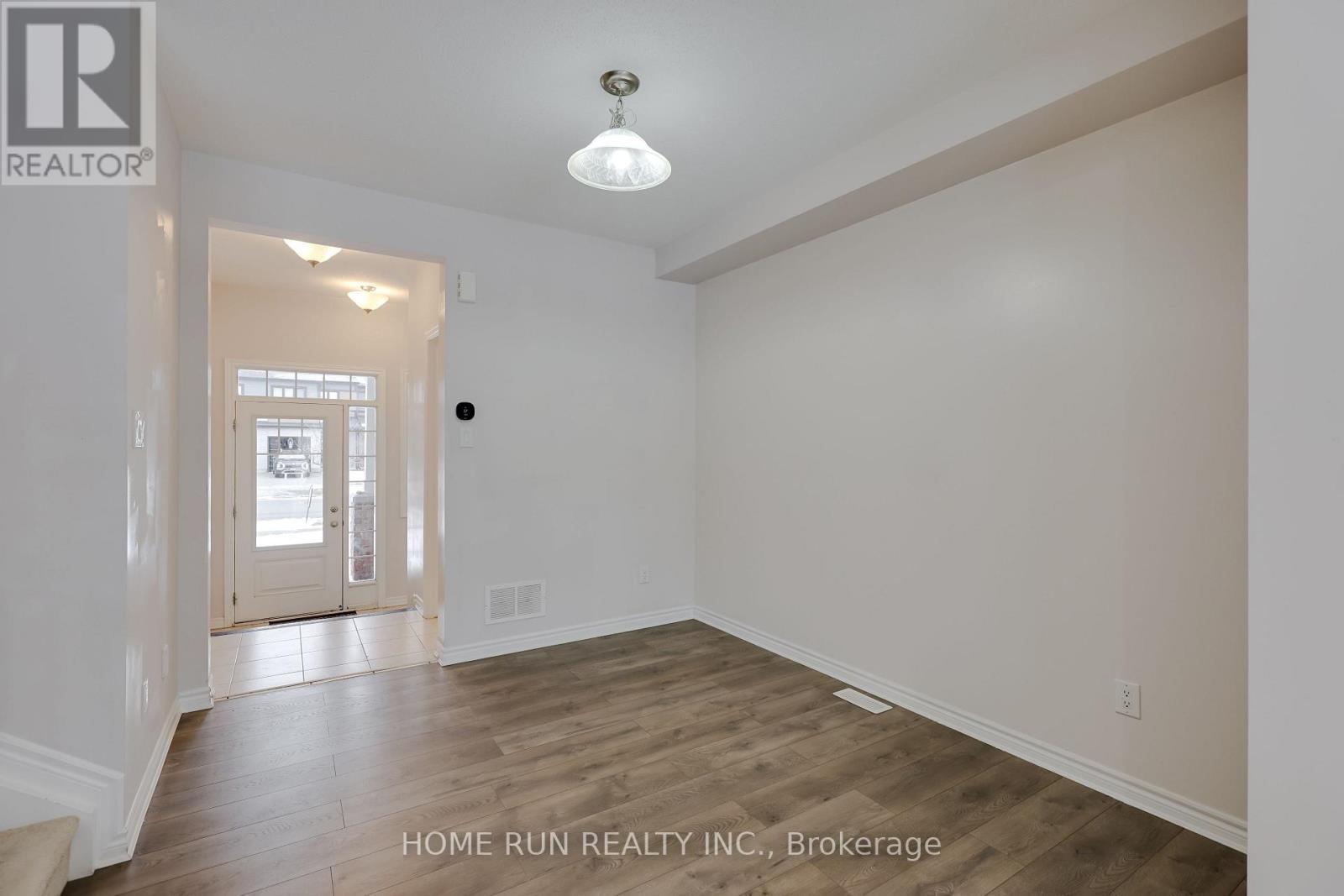 522 Cope Drive, Ottawa, Ontario K2V 0N8 - Photo 10 - X12551838