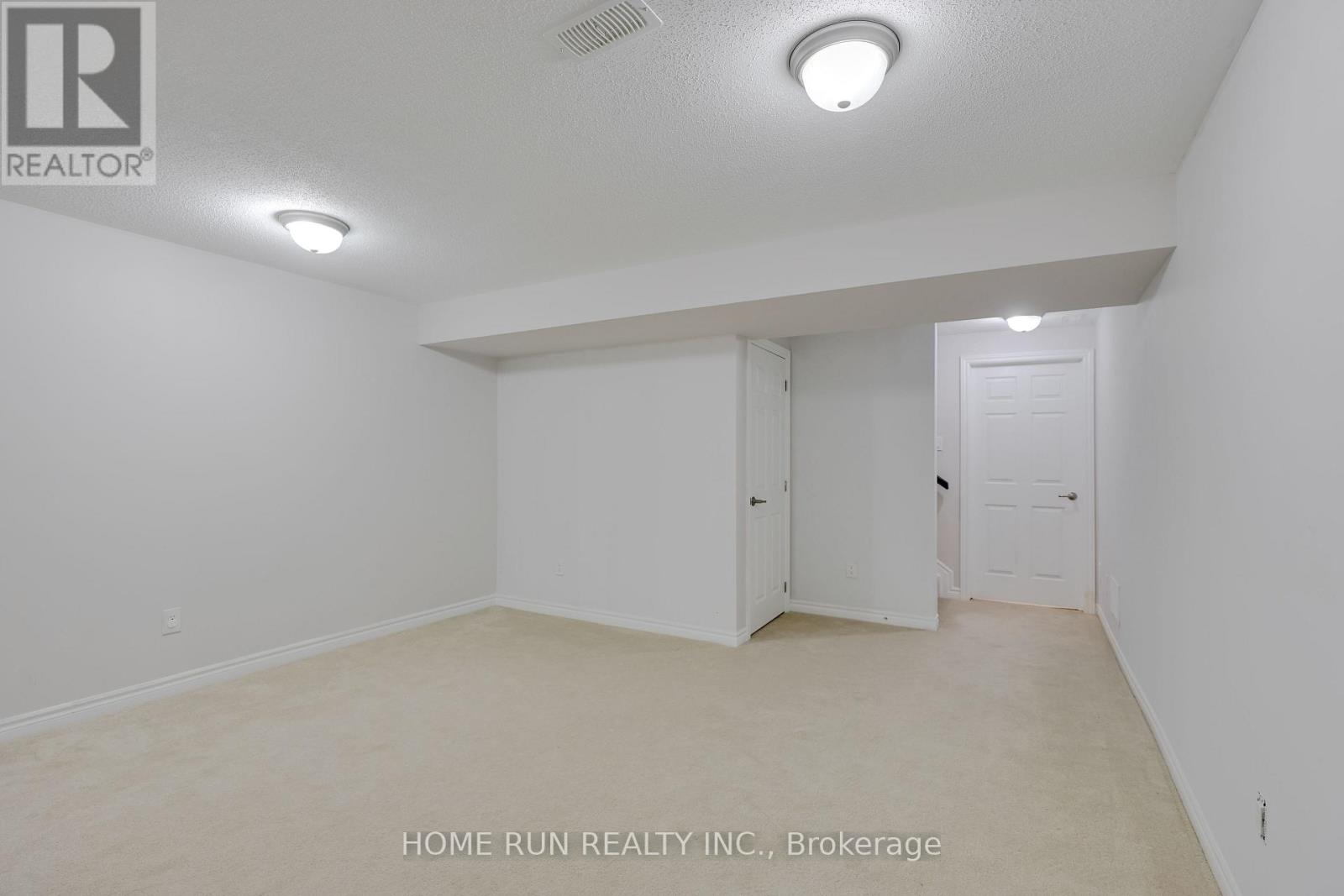 522 Cope Drive, Ottawa, Ontario K2V 0N8 - Photo 37 - X12551838