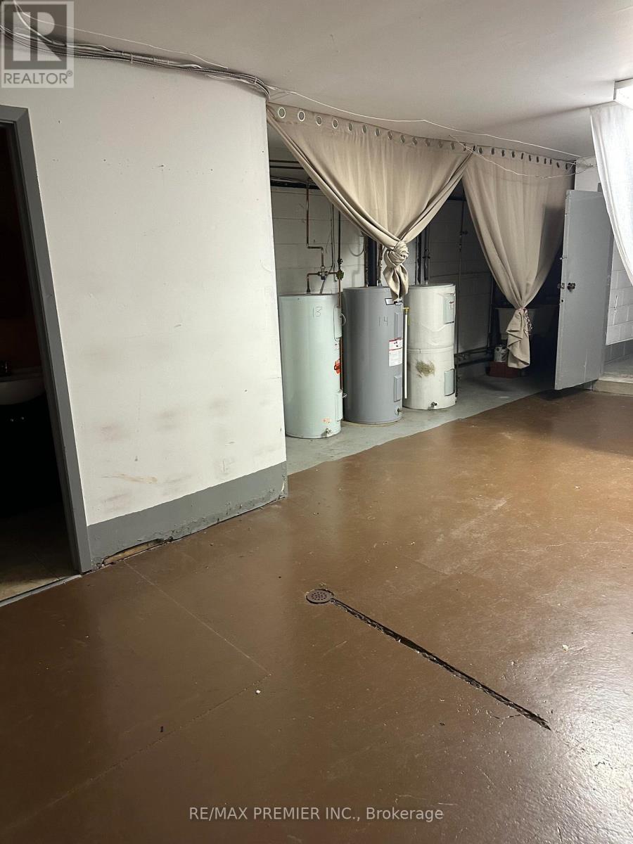 7 - 2965 Islington Avenue, Toronto, Ontario M9L 2K8 - Photo 13 - W12600140