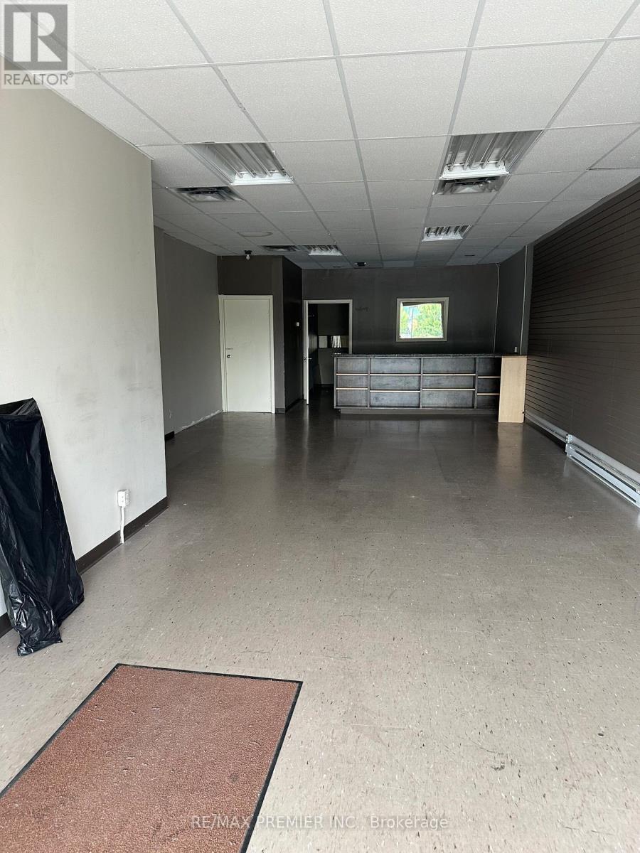 7 - 2965 Islington Avenue, Toronto, Ontario M9L 2K8 - Photo 6 - W12600140