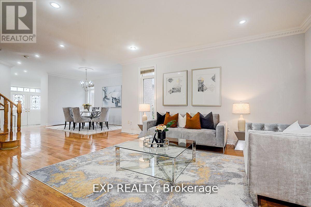 12 TORMINA COURT, Markham, Ontario