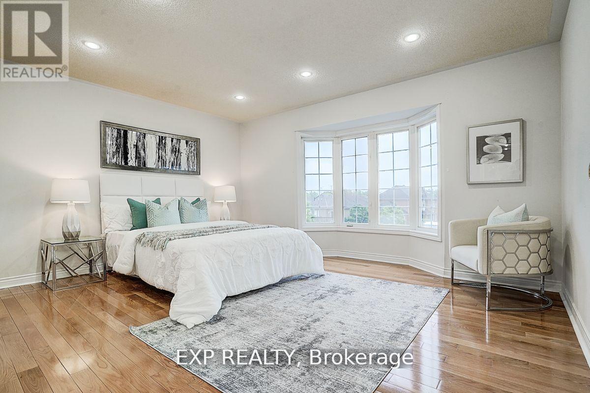 12 Tormina Court, Markham, Ontario  L3S 4R2 - Photo 16 - N12562838