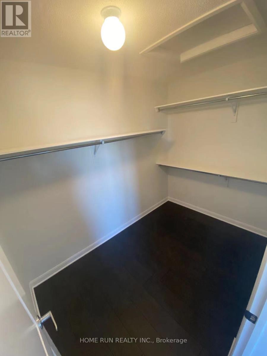 1041 Speedvale Court, Ottawa, Ontario  K2T 0P6 - Photo 11 - X12600246