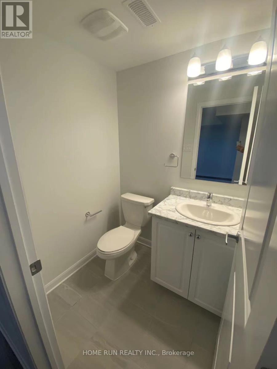 1041 Speedvale Court, Ottawa, Ontario  K2T 0P6 - Photo 19 - X12600246