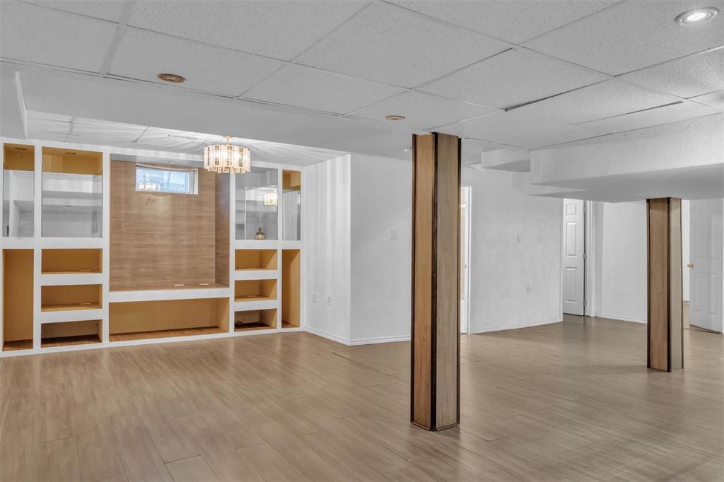 77 Bondar Bay, Winnipeg, Manitoba  R2P 1B3 - Photo 23 - 202529430