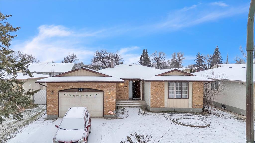 77 Bondar Bay, Winnipeg, Manitoba  R2P 1B3 - Photo 41 - 202529430