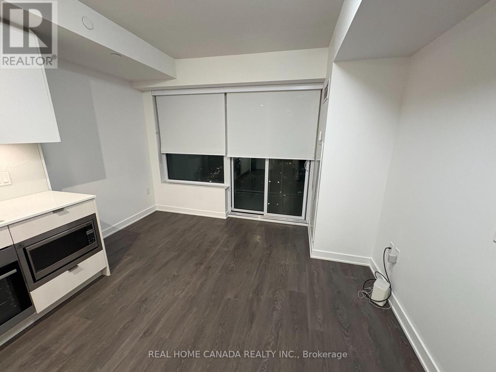 3609-DEN - 195 REDPATH AVENUE, Toronto, Ontario