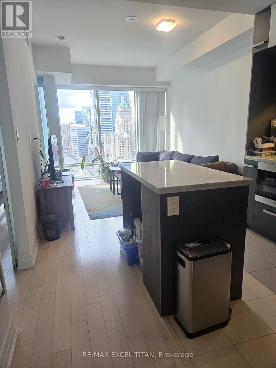 2203 - 8 The Esplanade, Toronto, Ontario M5E 0A6 - Photo 6 - C12600218