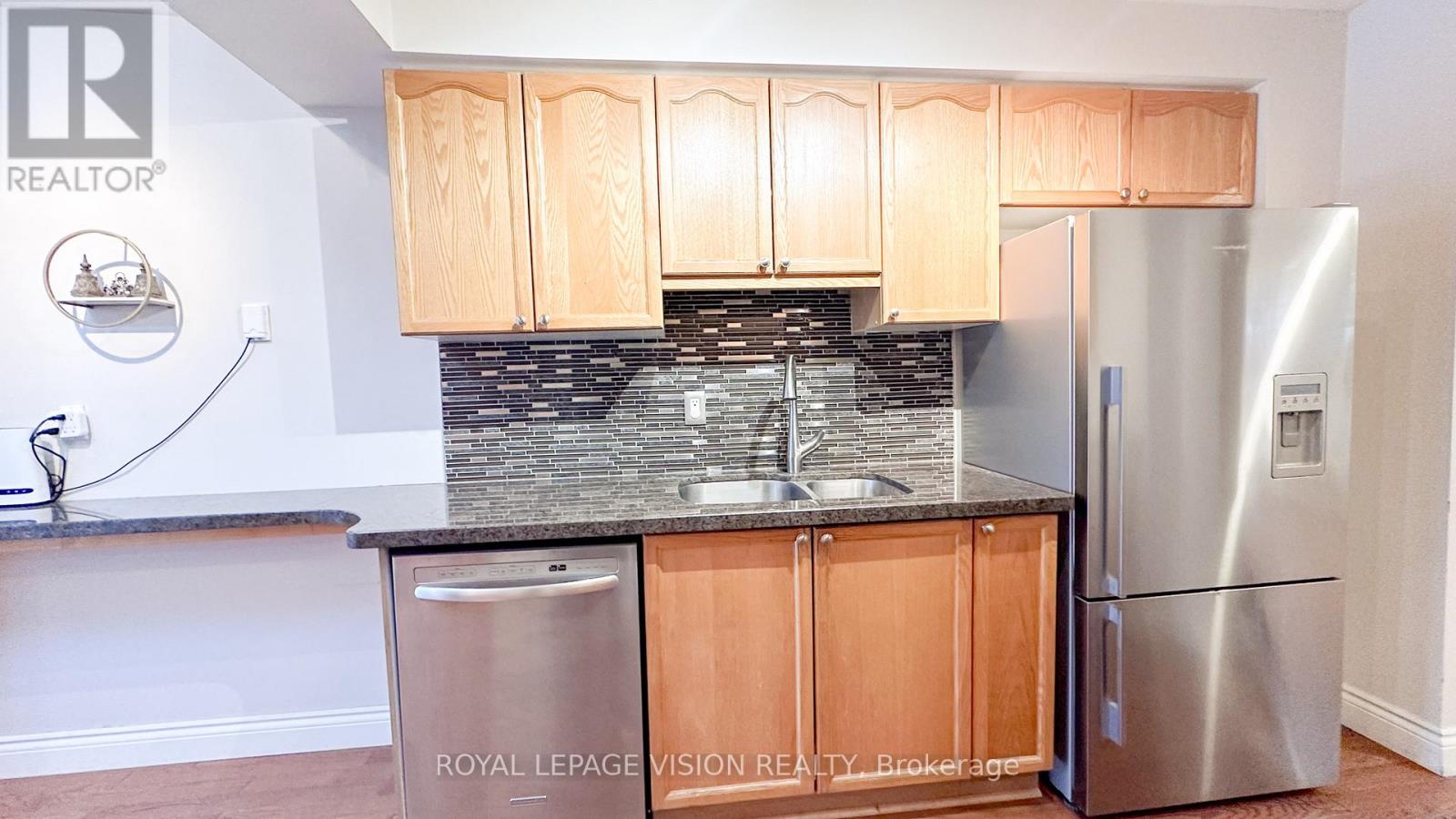 1939 A Parkside Drive, Pickering, Ontario L1V 3N6 - Photo 21 - E12600186