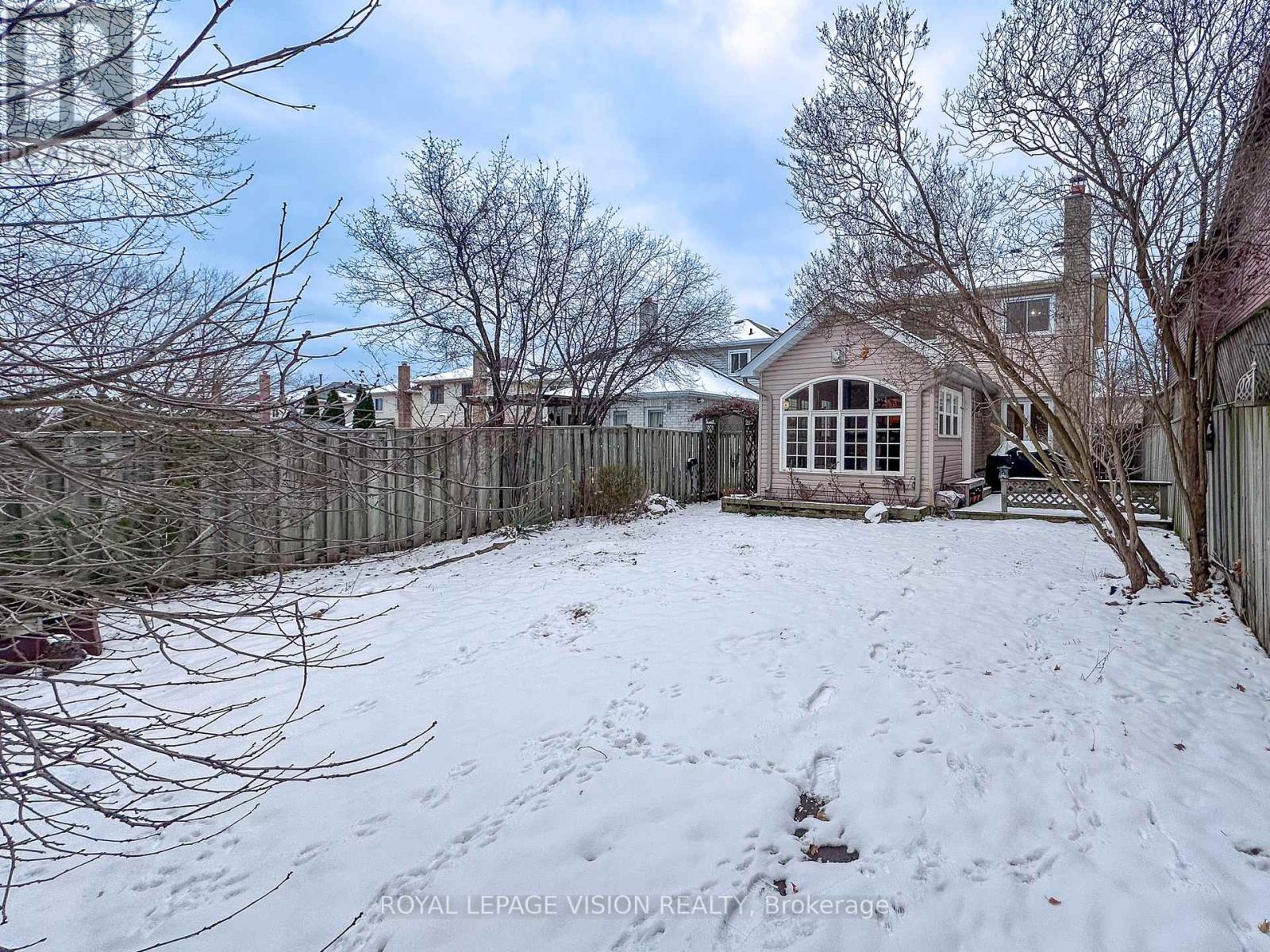 1939 A Parkside Drive, Pickering, Ontario L1V 3N6 - Photo 44 - E12600186