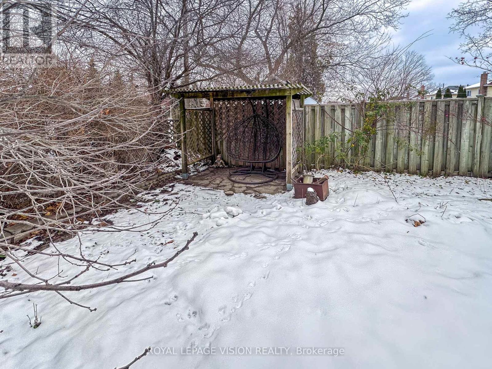 1939 A Parkside Drive, Pickering, Ontario L1V 3N6 - Photo 46 - E12600186