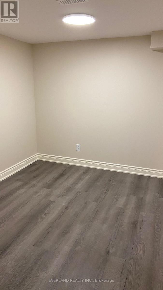 Bsmt B - 10 Damian Drive, Richmond Hill, Ontario  L4B 3Z8 - Photo 6 - N12600214